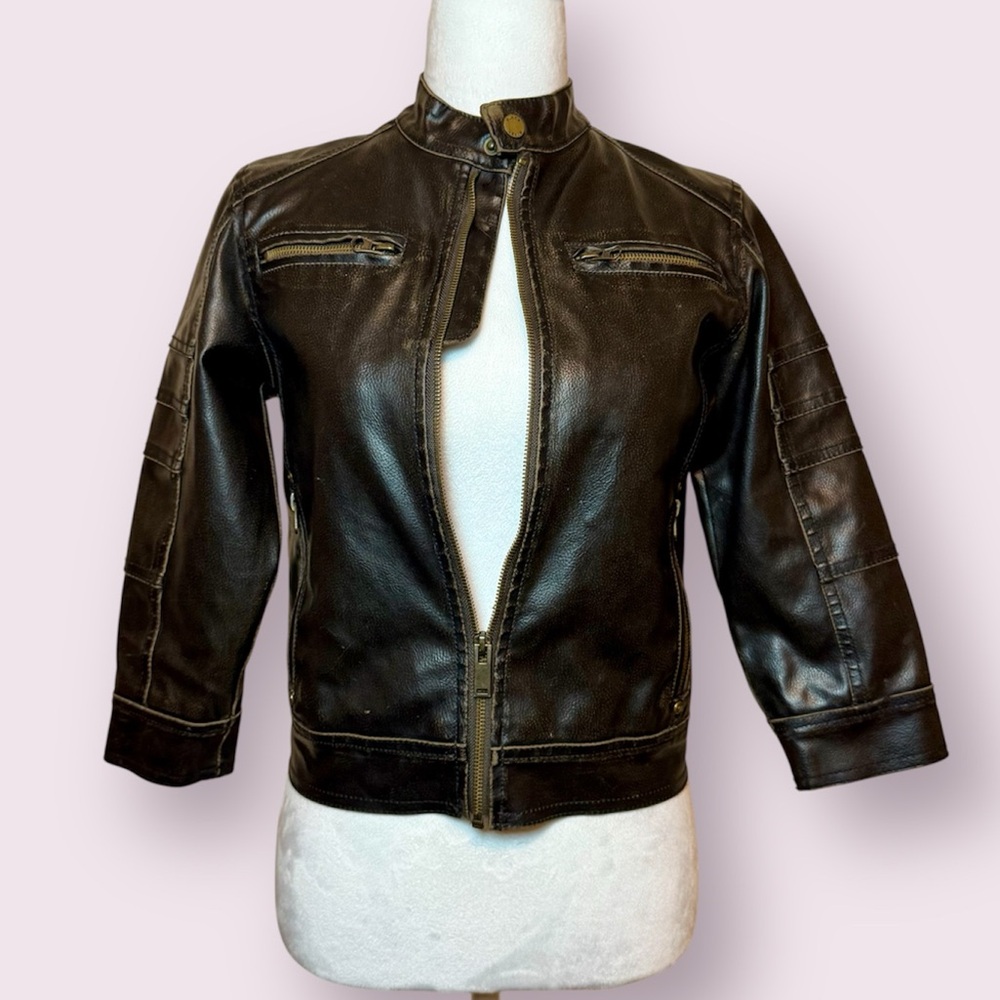 Black Rivet Faux Black Leather Shrunken Jacket Zip Up Size Small